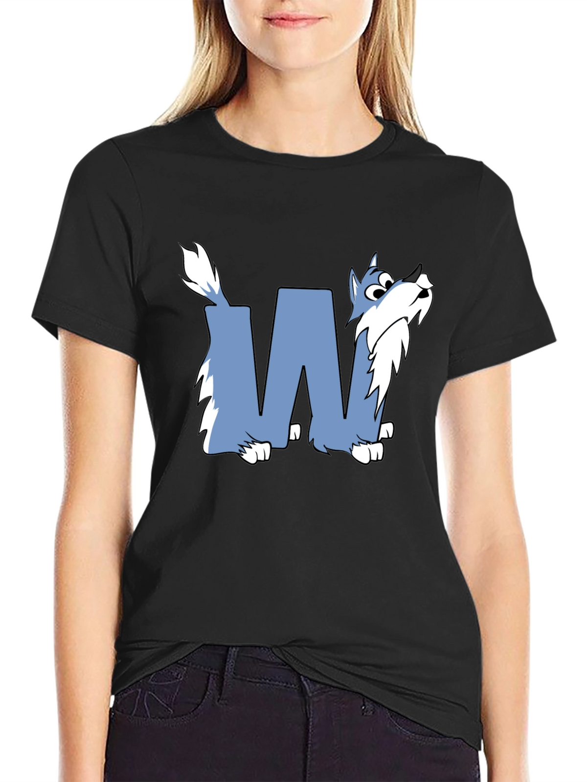 Wolf-Themed Graphic Tee - Stylish Black Cotton Shirt