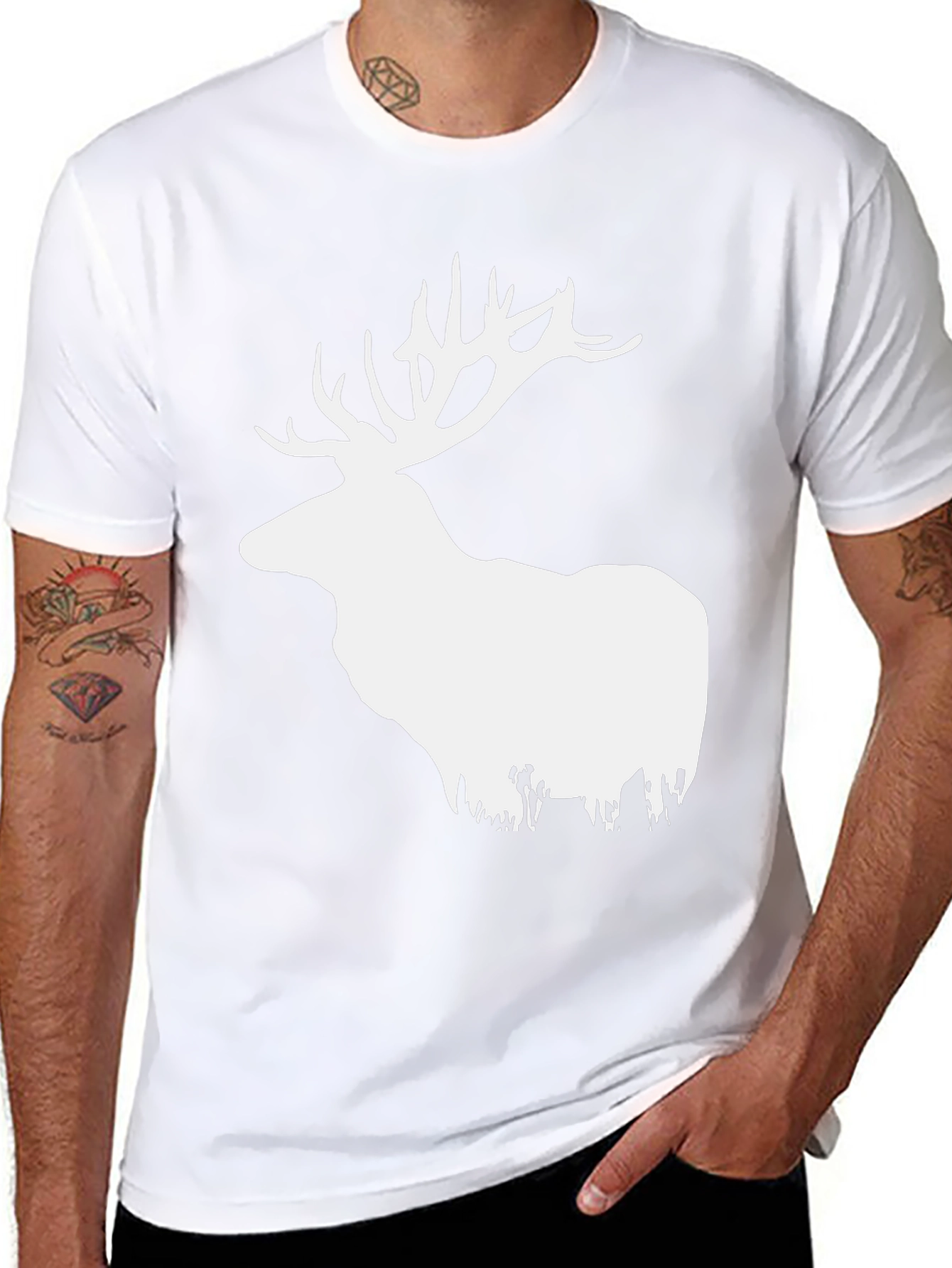 Elk Graphic T-Shirt - Stylish Deer Design