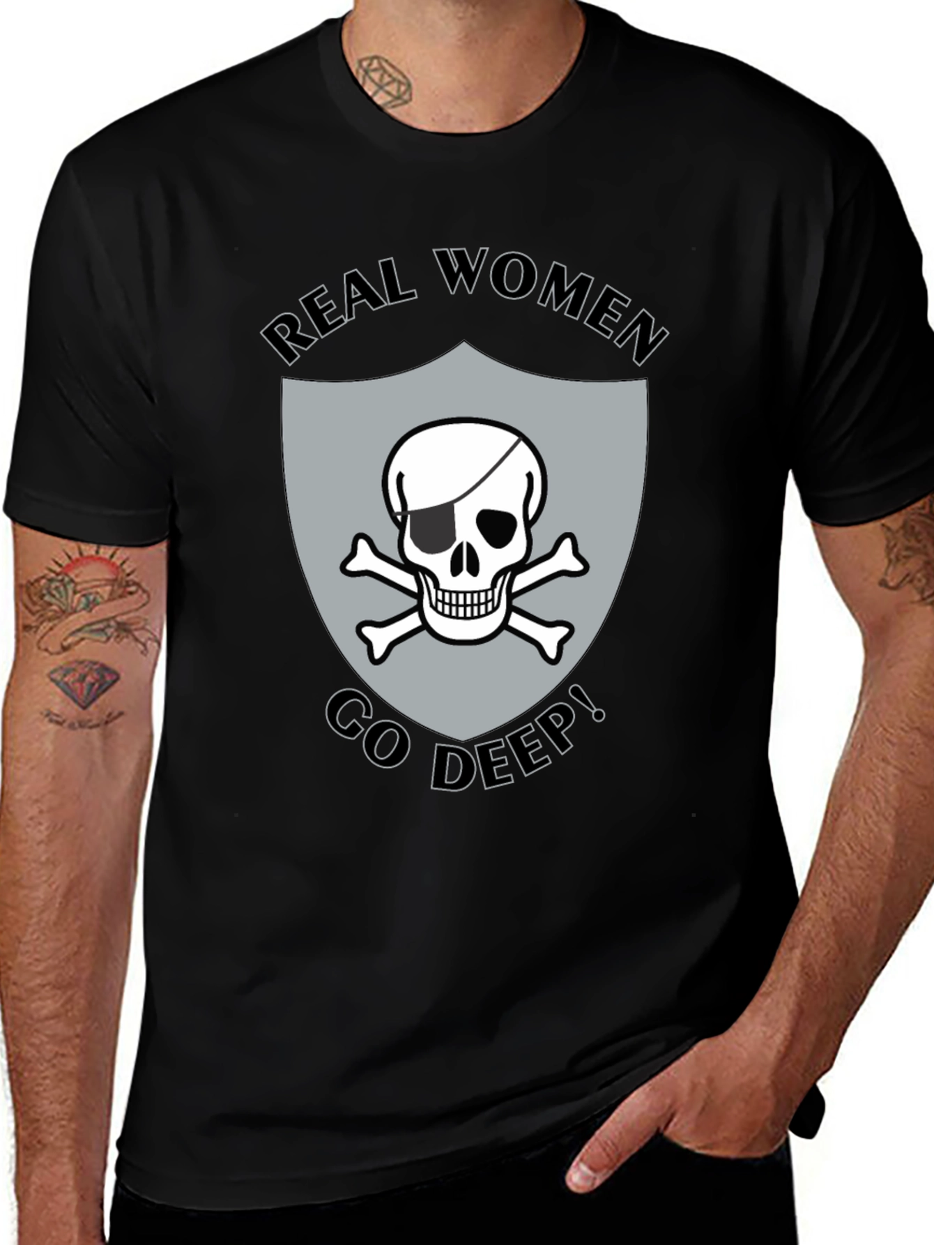 Real Women Go Deep T-Shirt Skull Pirate