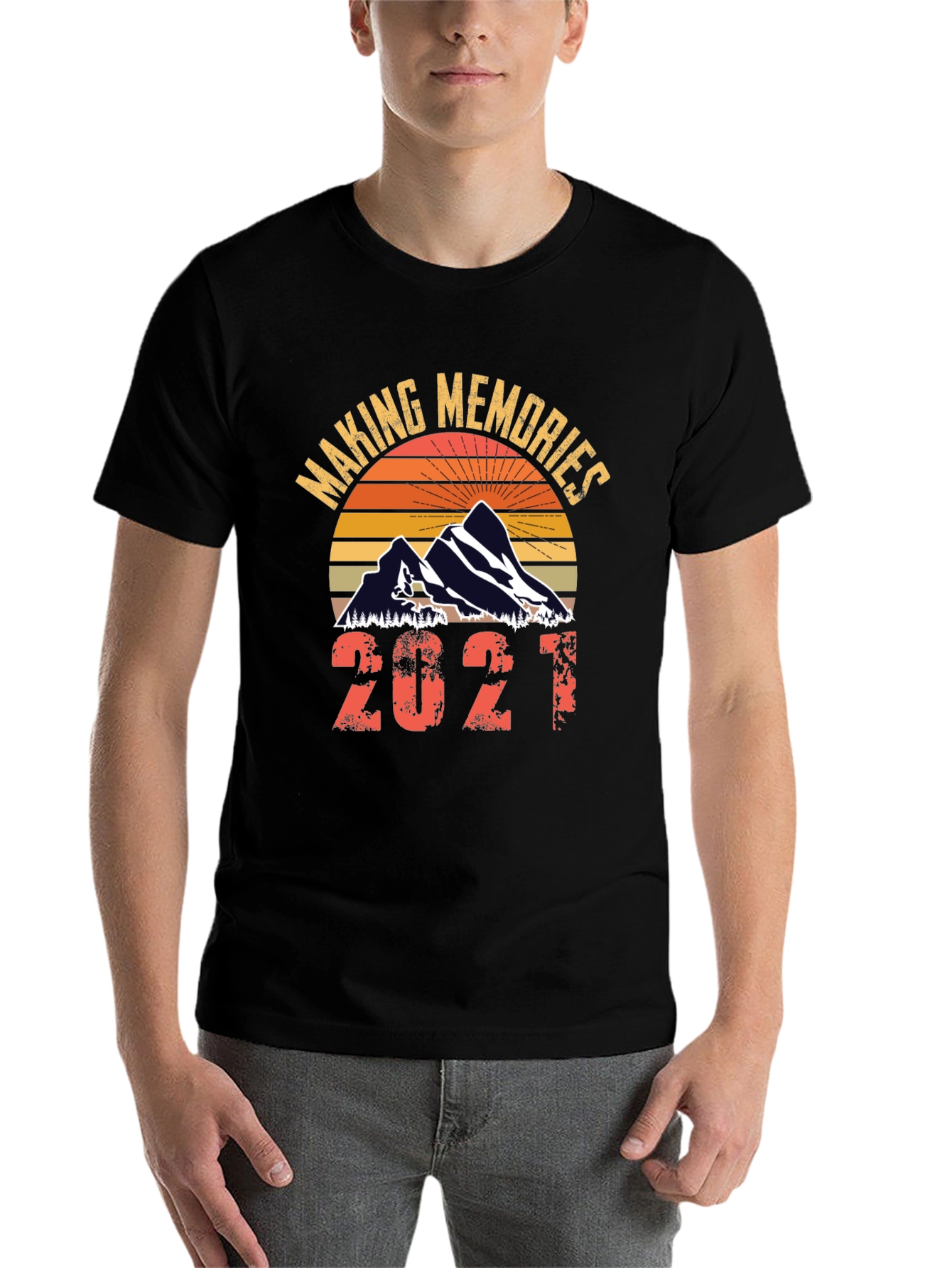 Making Memories 2021 Graphic Tee - Black