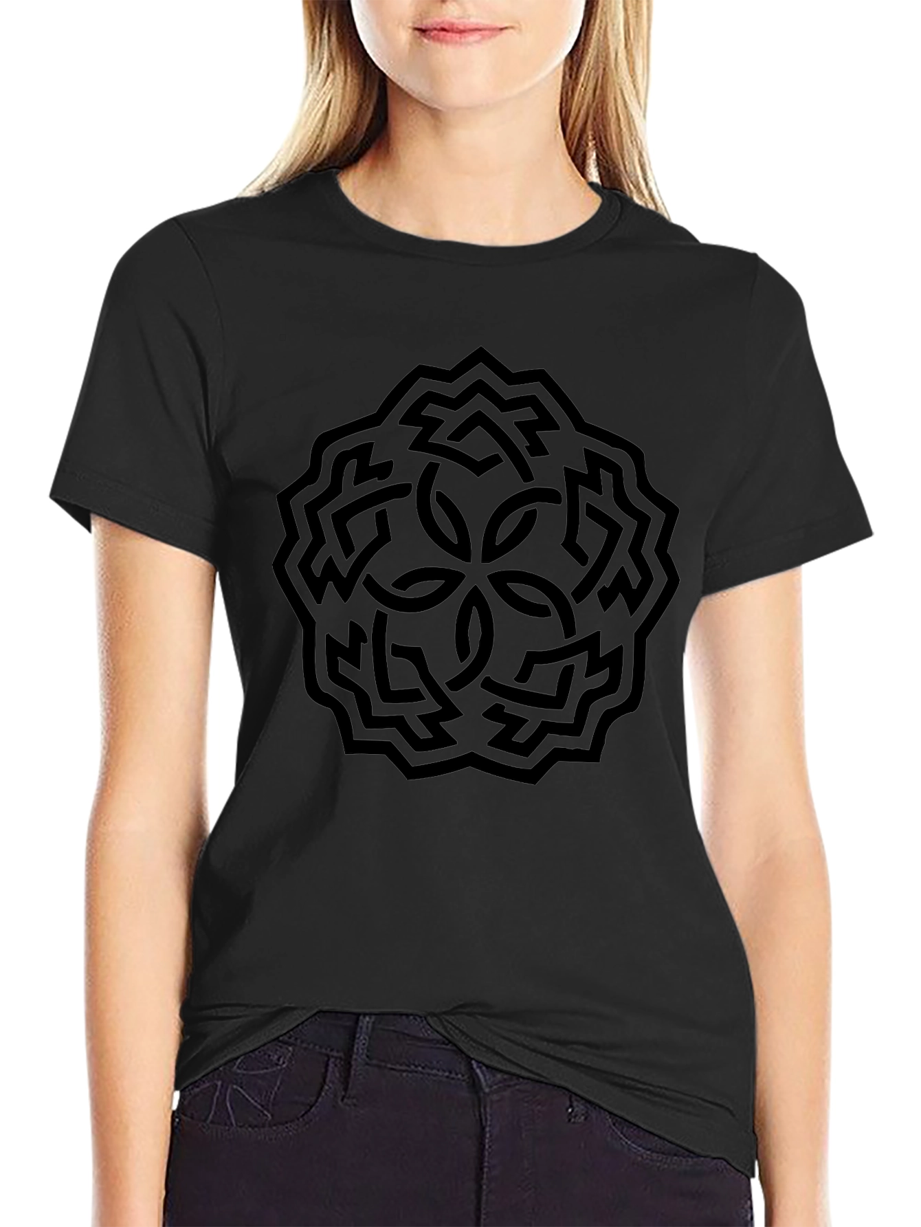 Black Celtic Knot T-Shirt: Stylish Geometric Design