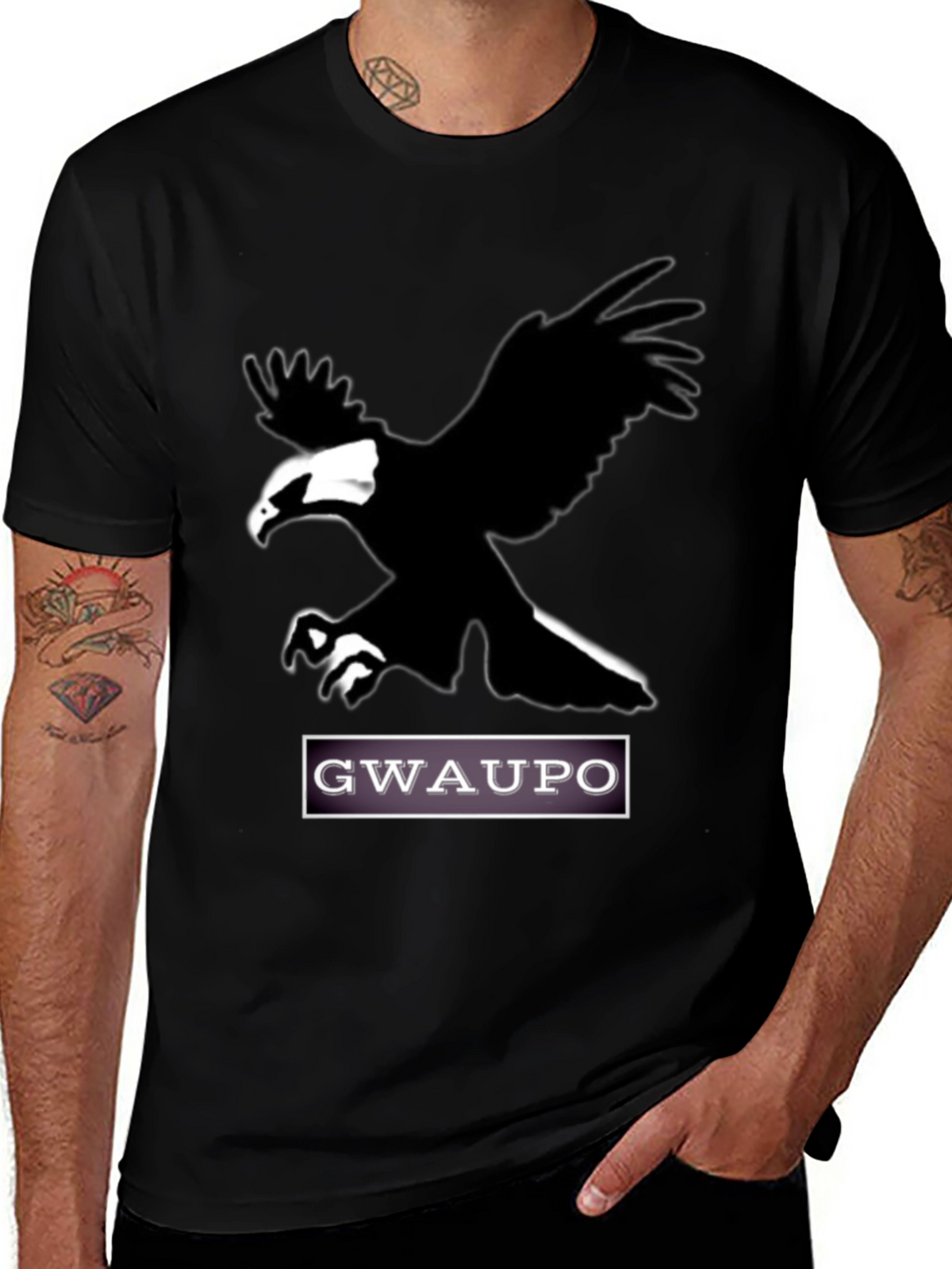 Gwaupo Eagle Graphic Tee - Black