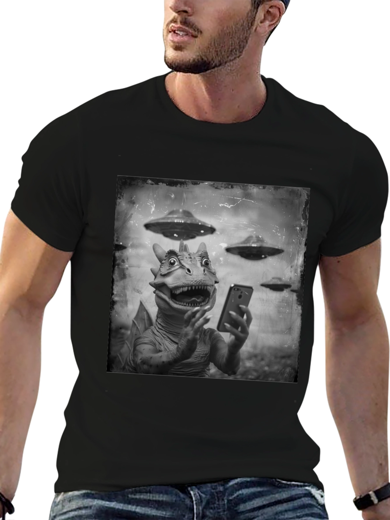 Retro Alien Lizard Selfie Graphic Tee